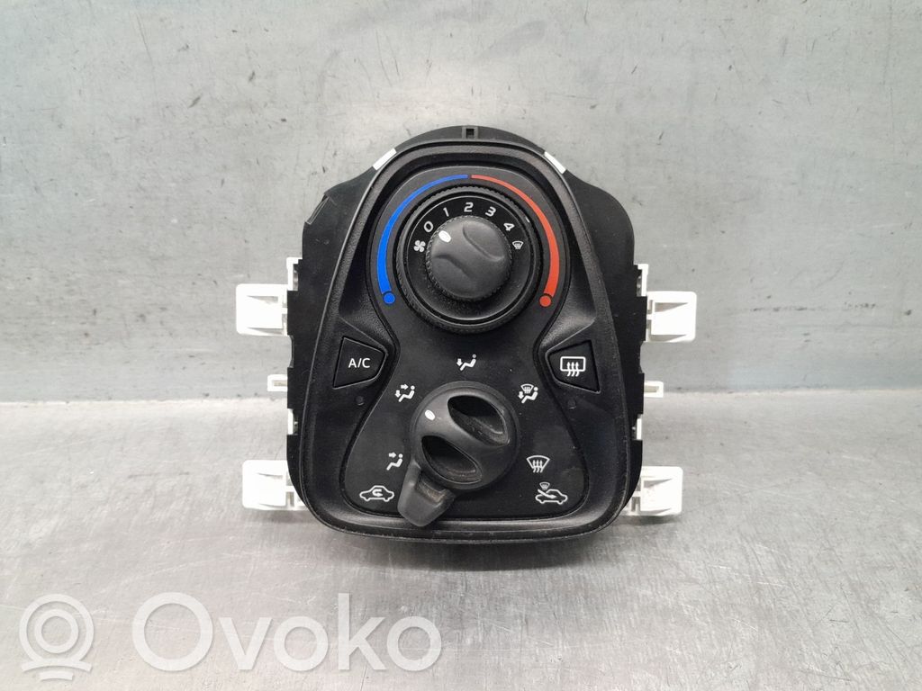 Toyota Aygo AB40 Centralina/modulo climatizzatore 