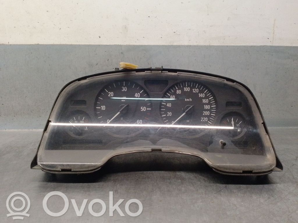 Opel Zafira A Licznik / Prędkościomierz