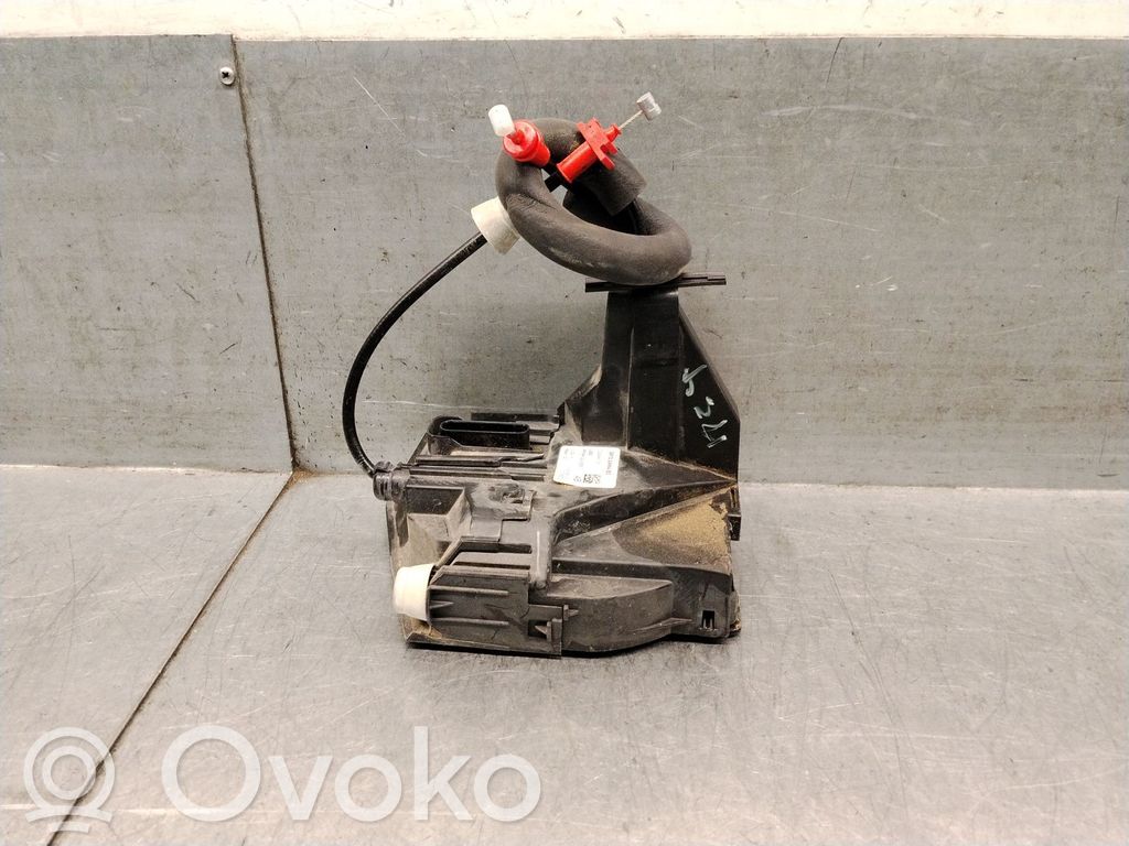 Land Rover Discovery Sport Rear door lock 