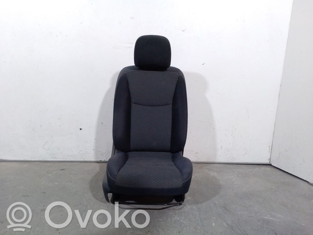 Nissan Pulsar Sedile anteriore del passeggero 