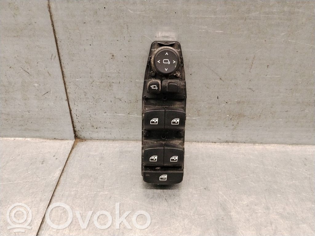 BMW X3 G01 Sähkötoimisen ikkunan ohjauskytkin