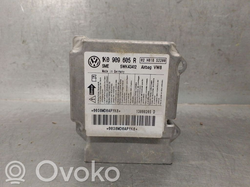 Volkswagen Golf SportWagen Oro pagalvių valdymo blokas
