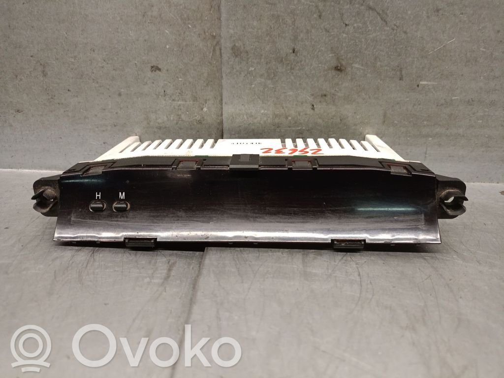 Toyota Land Cruiser (J100) Schermo del visore a sovrimpressione