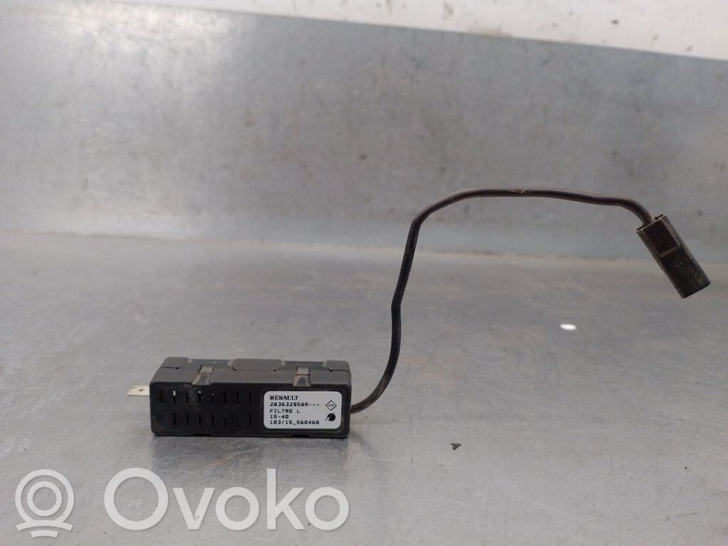 Renault Espace V (RFC) Radio antena 