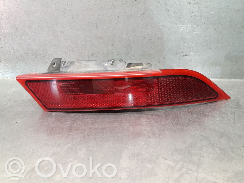 Land Rover Discovery 5 Rear fog light