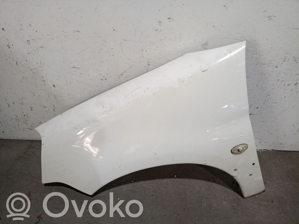 Citroen Berlingo Błotnik przedni