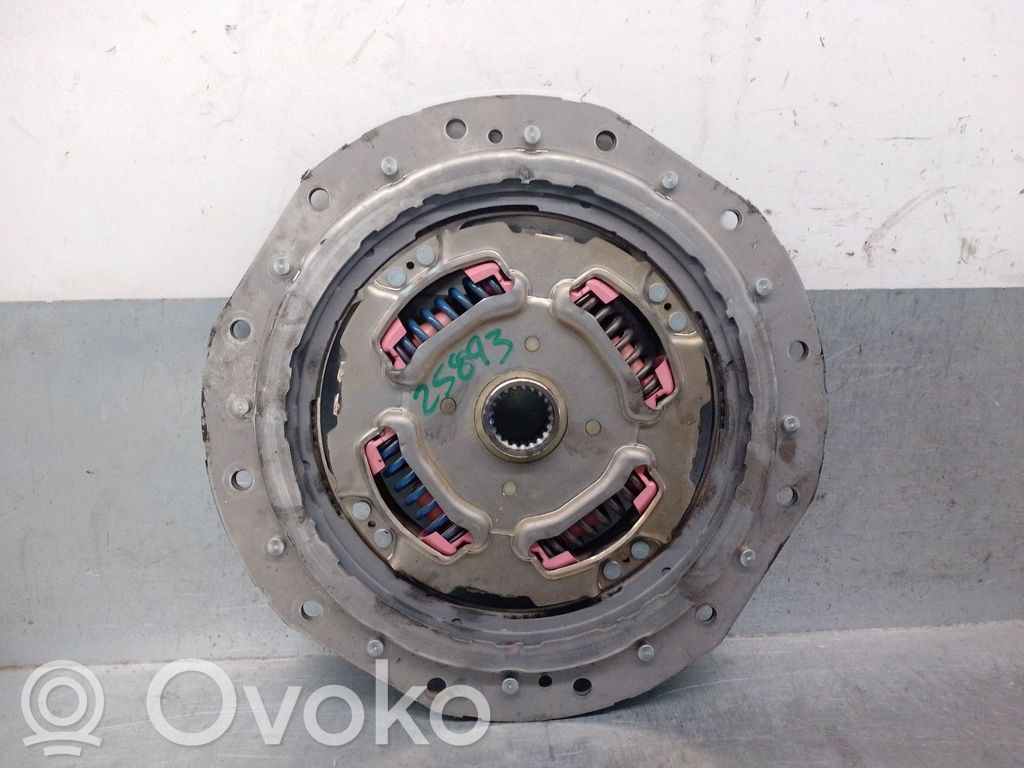 Toyota Highlander XU70 Sankabos komplektas 