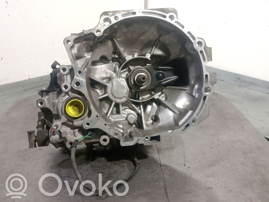 Mazda MPV II LW Cutie viteze manuală cu 5 trepte 