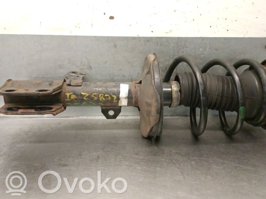Toyota Corolla Verso AR10 Ammortizzatore anteriore con molla elicoidale 
