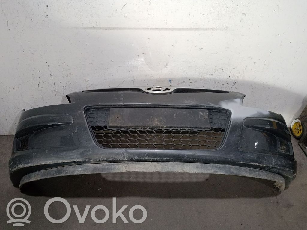 Hyundai i30 Zderzak przedni 