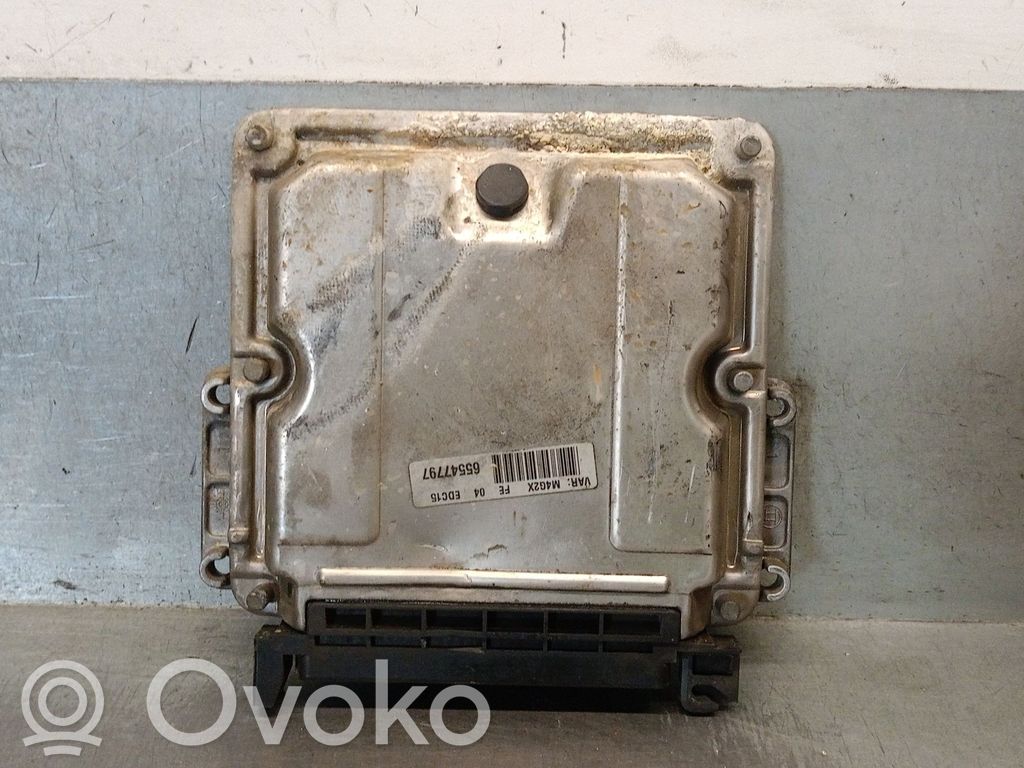 Citroen Berlingo Dzinēja vadības bloks 