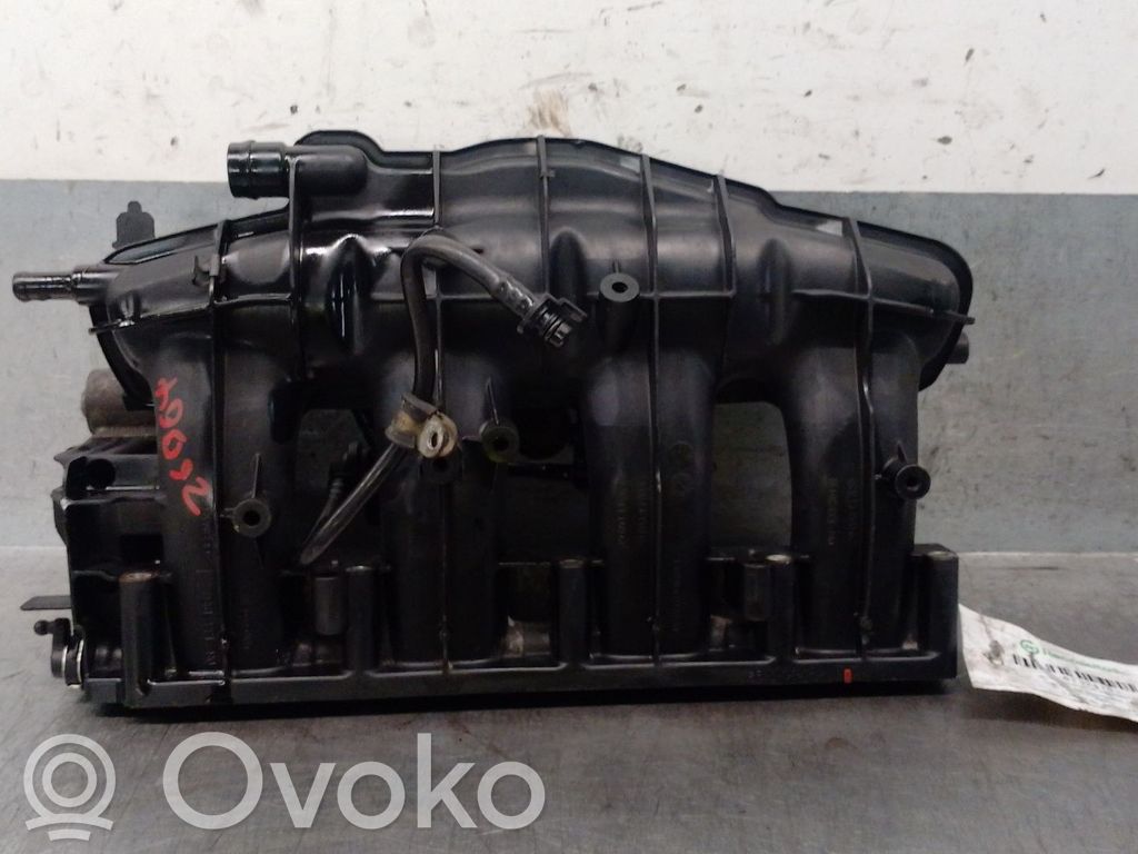 Audi A3 S3 8P Ansaugbrücke Ansaugkrümmer 
