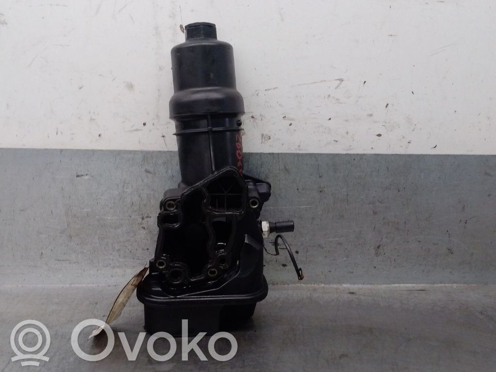 Audi A3 S3 8P Mocowanie / uchwyt filtra oleju 