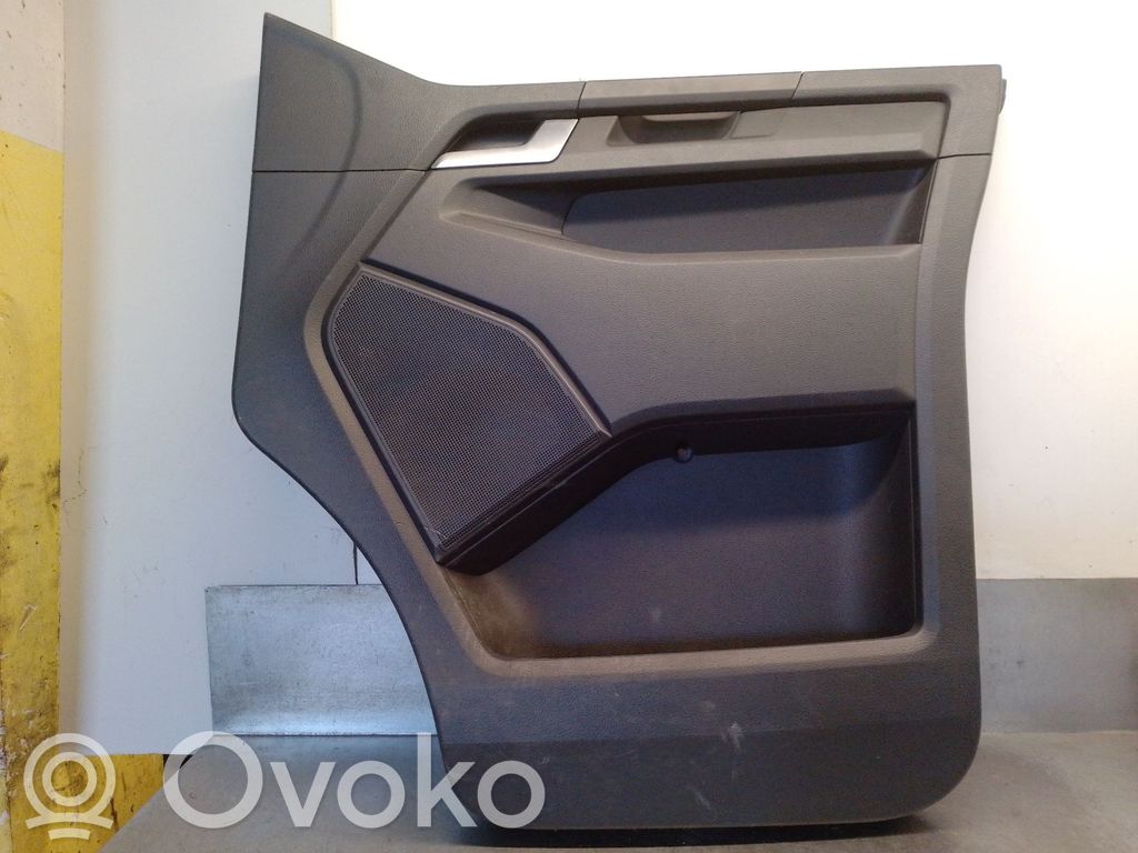 Volkswagen Multivan T6 Revestimiento de puerta delantera
