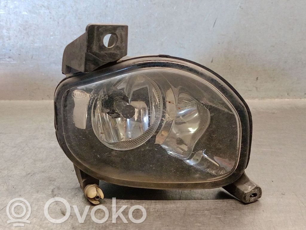 Toyota Avensis T250 Światło przeciwmgłowe przednie 