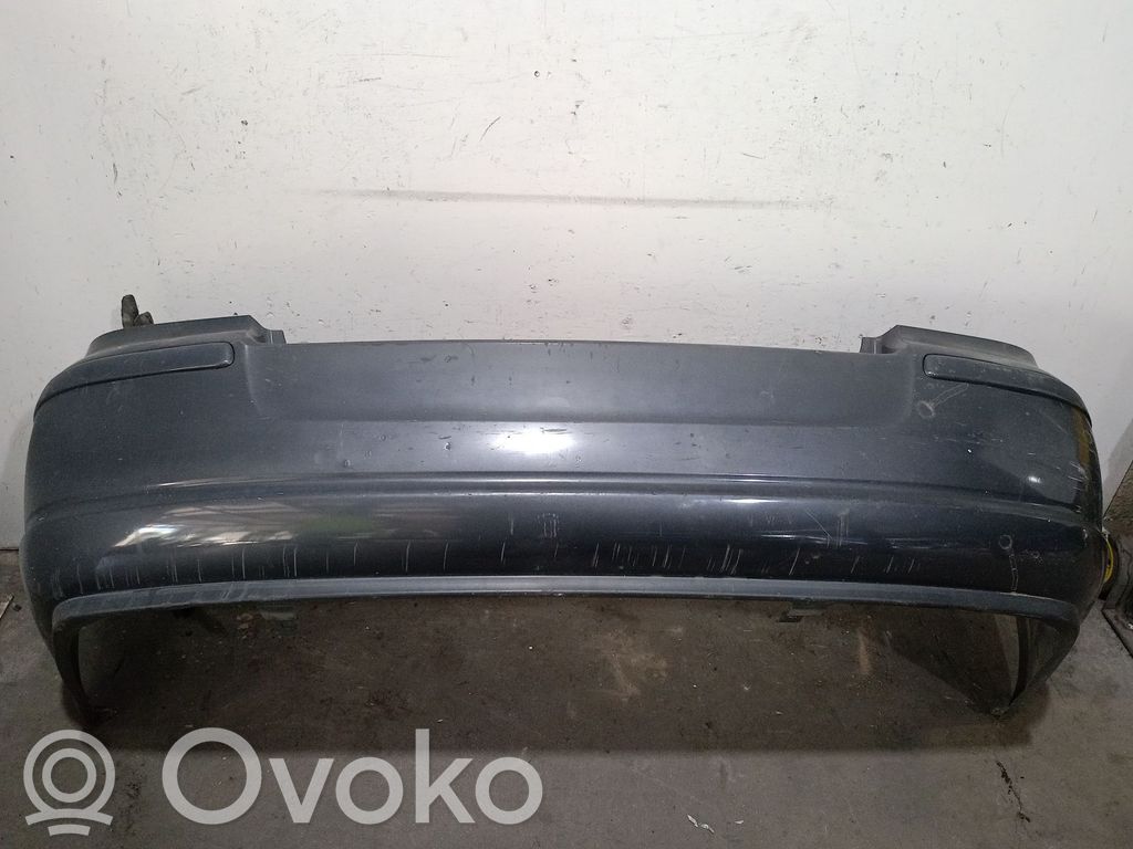 Toyota Avensis T250 Parachoques 