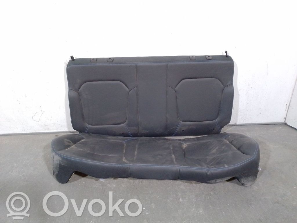 Dacia Spring Fotel tylny