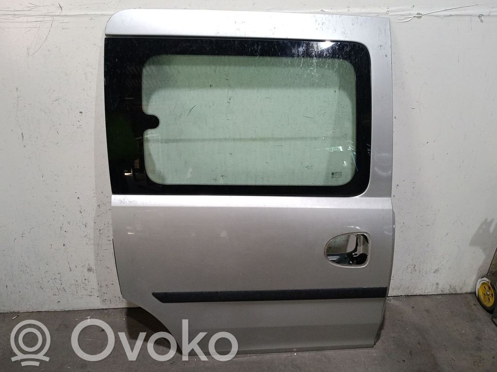 Opel Combo C Sivuliukuovi