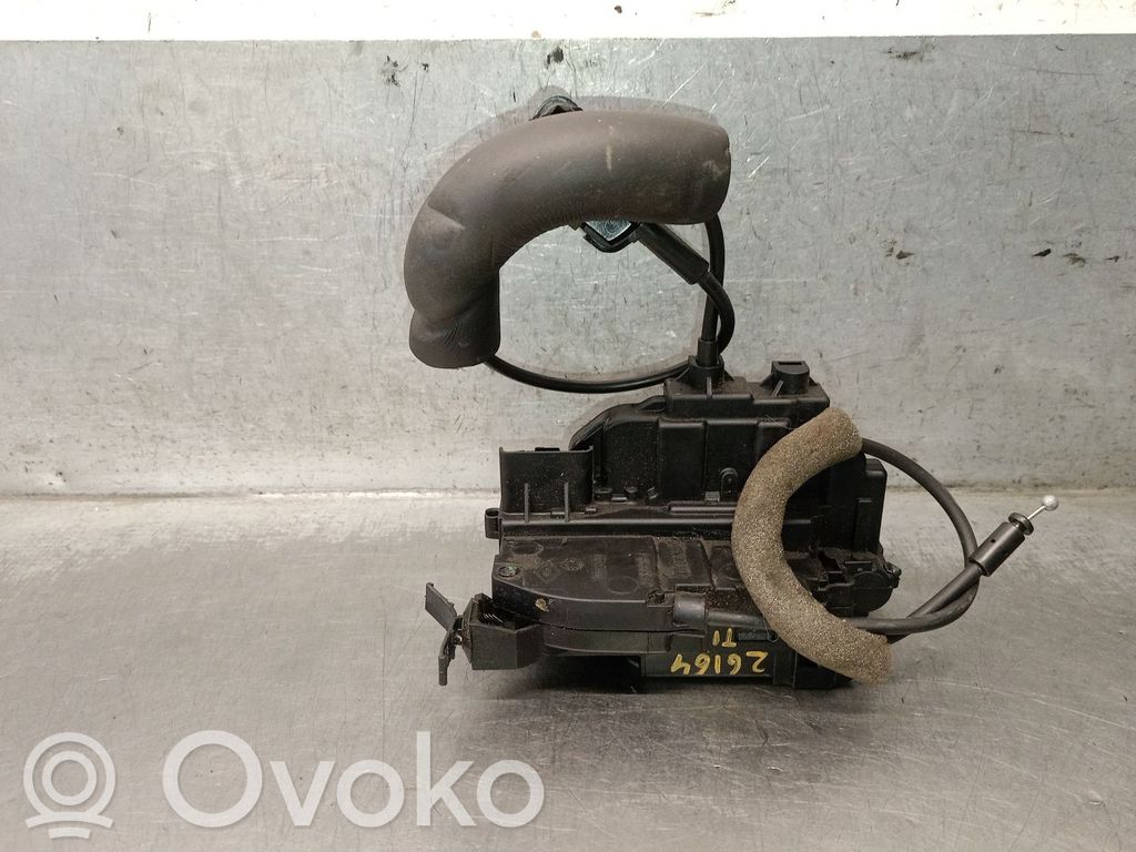 Renault Megane III Takaoven lukko