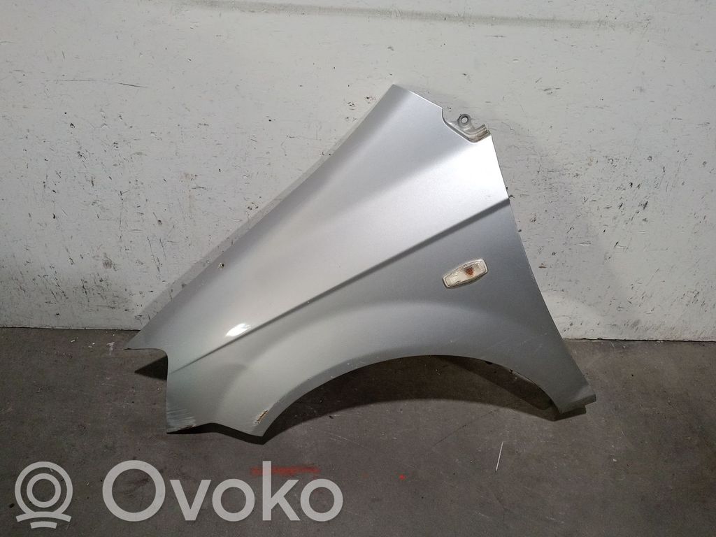 Hyundai Getz Błotnik przedni