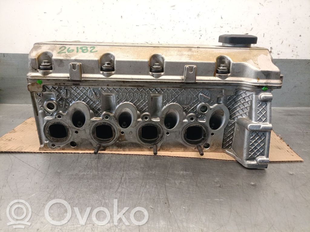BMW 3 E36 Głowica silnika 