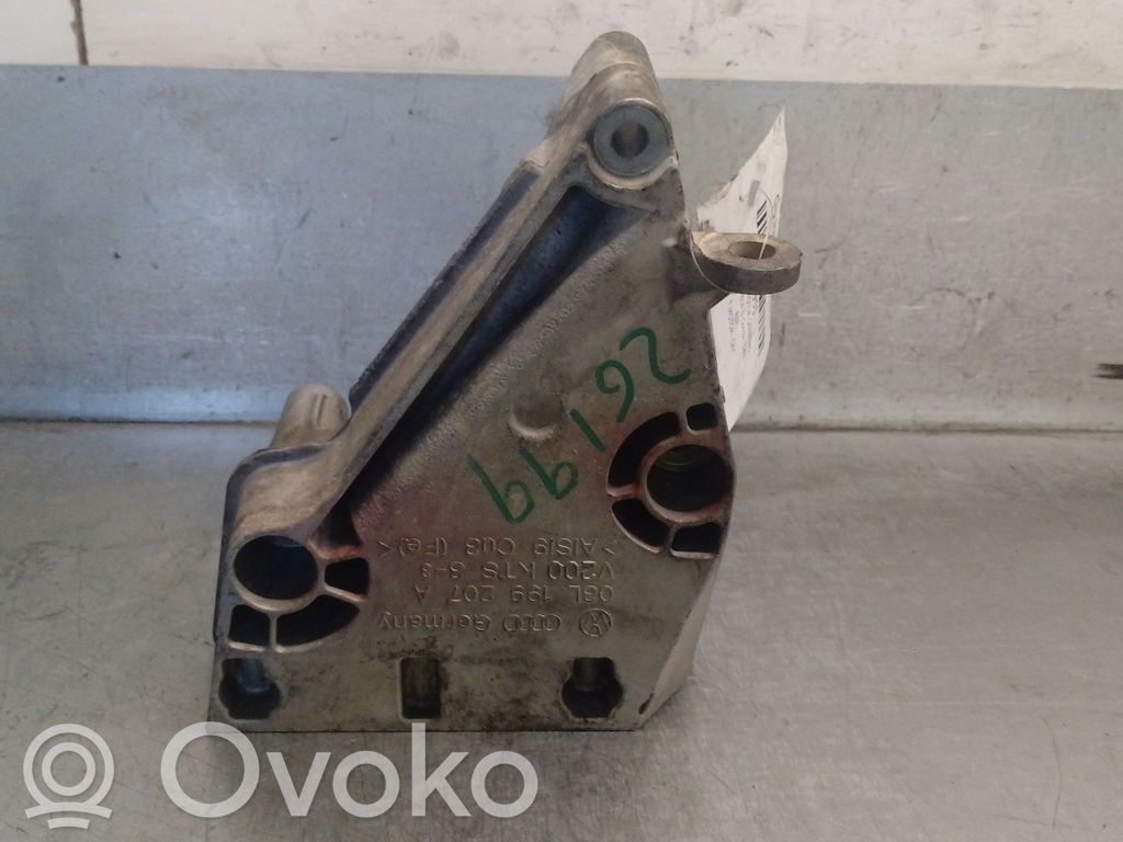 Skoda Fabia Mk2 (5J) Wspornik / Mocowanie silnika 