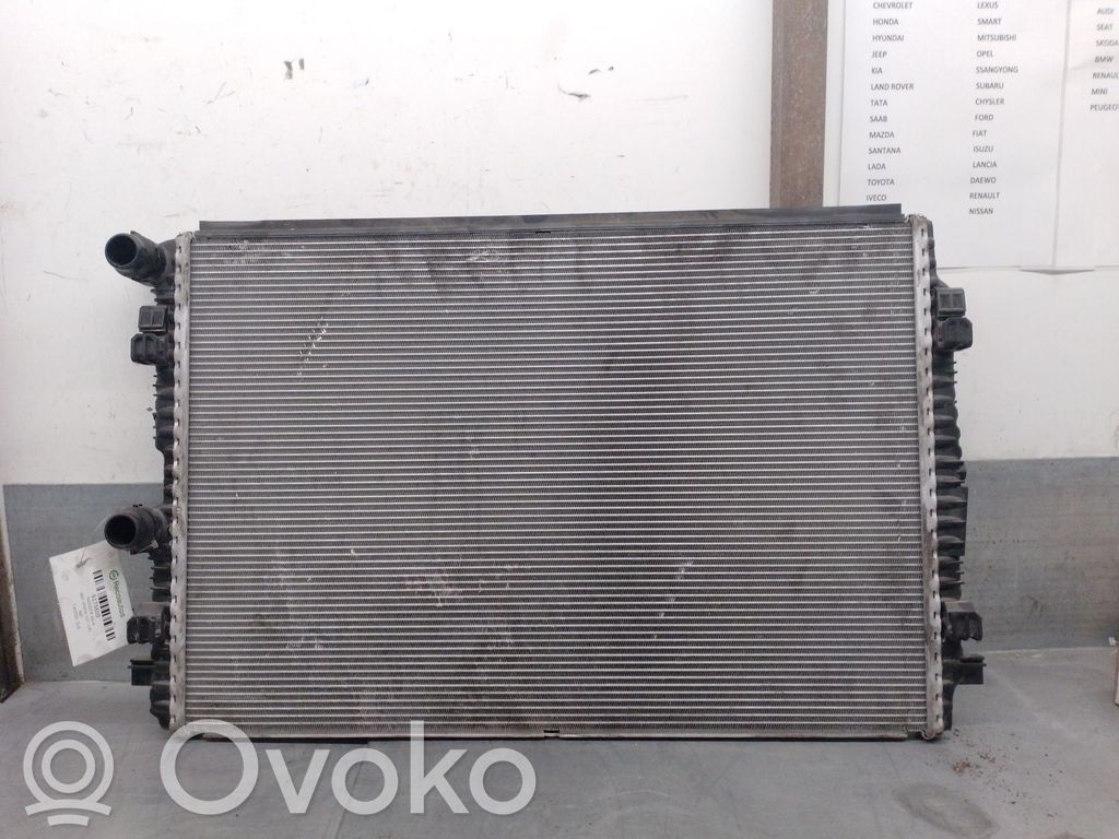 Seat Arona Chłodnica