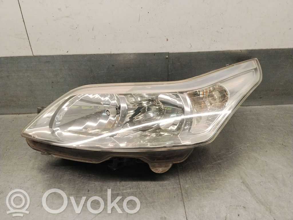 Citroen C4 Aircross Lampa przednia