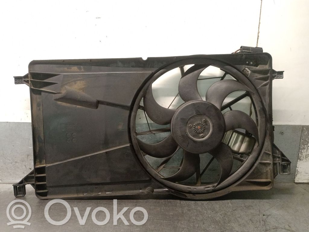 Volvo C30 Ventilador eléctrico del radiador 