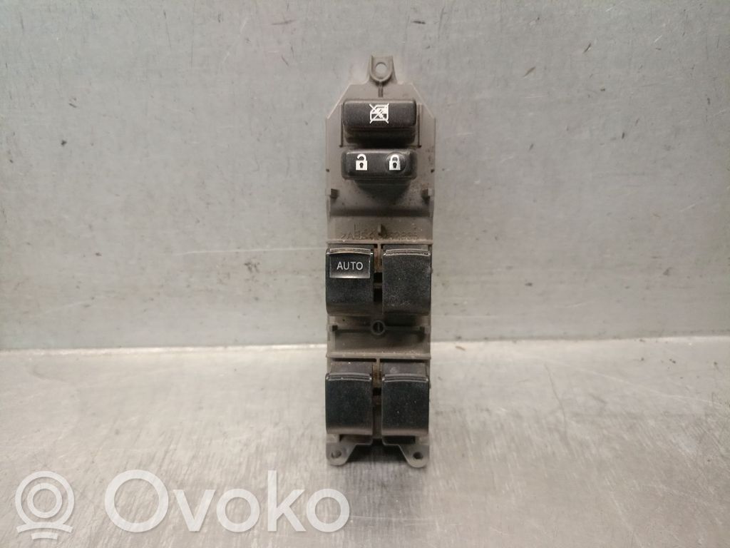 Toyota Urban Cruiser XP110 Interruptor del elevalunas eléctrico
