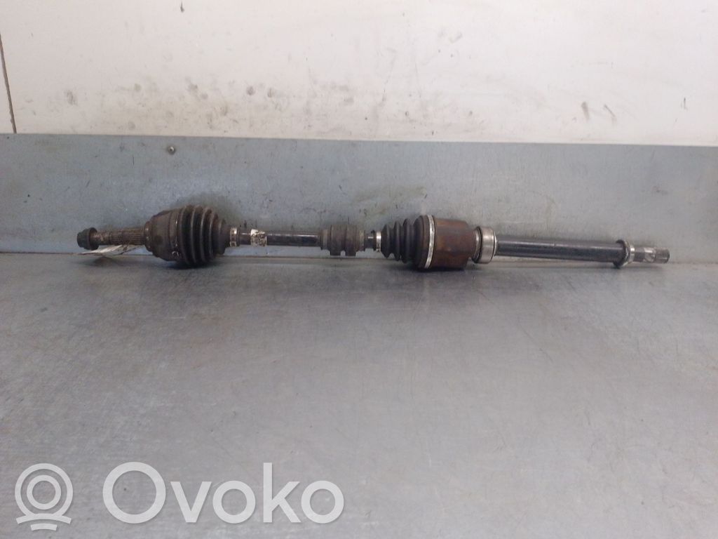 Nissan Note (E12) Priekšējā pusass 