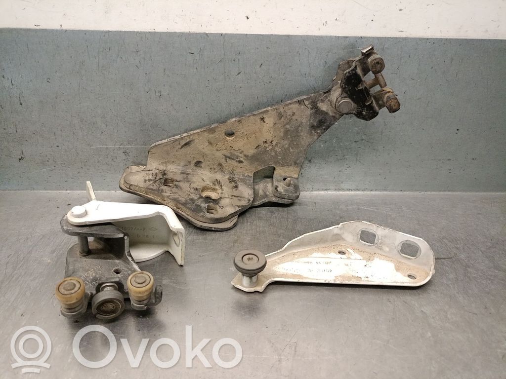 Mercedes-Benz Citan W415 Guida/cerniera superiore del rullo del portellone scorrevole 