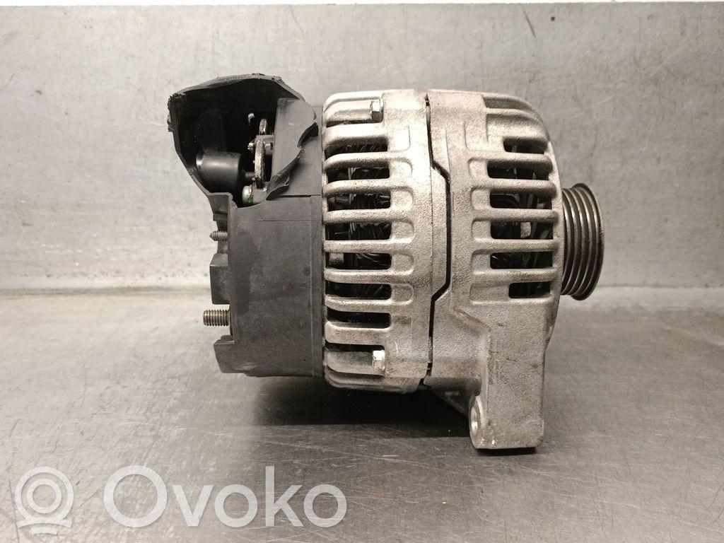 Audi A6 S6 C5 4B Ģenerators 