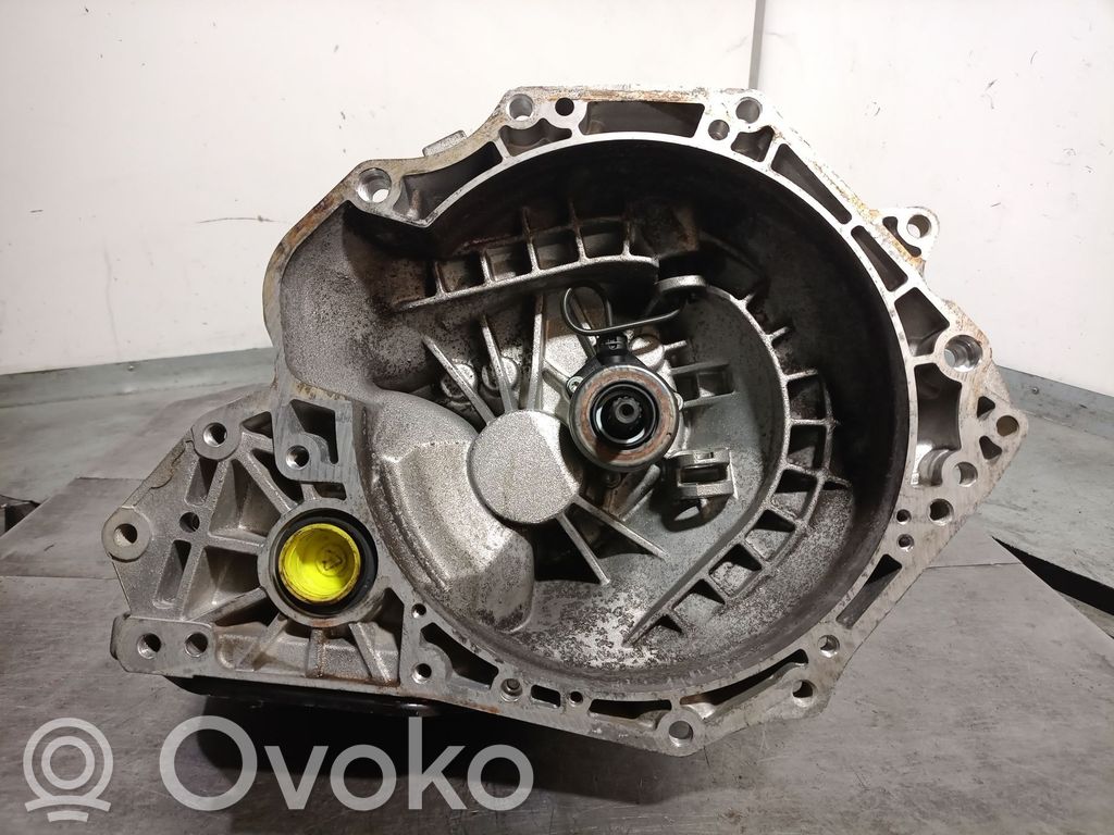 Opel Corsa D Boîte de vitesses manuelle à 5 vitesses 