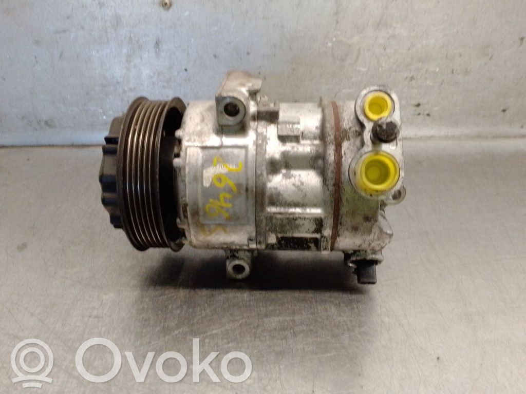 Opel Corsa D Compressore aria condizionata (A/C) (pompa)