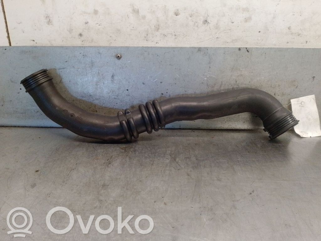 Ford Mondeo Mk III Ilmastointilaitteen putki (A/C) 