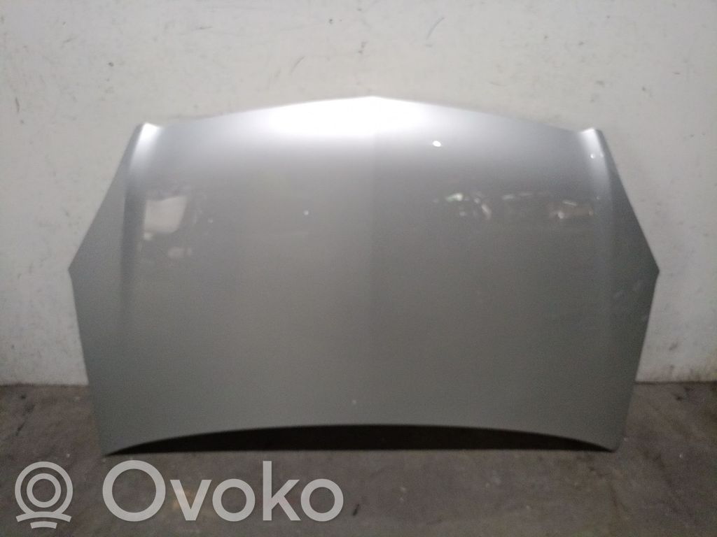 Opel Zafira B Konepelti 