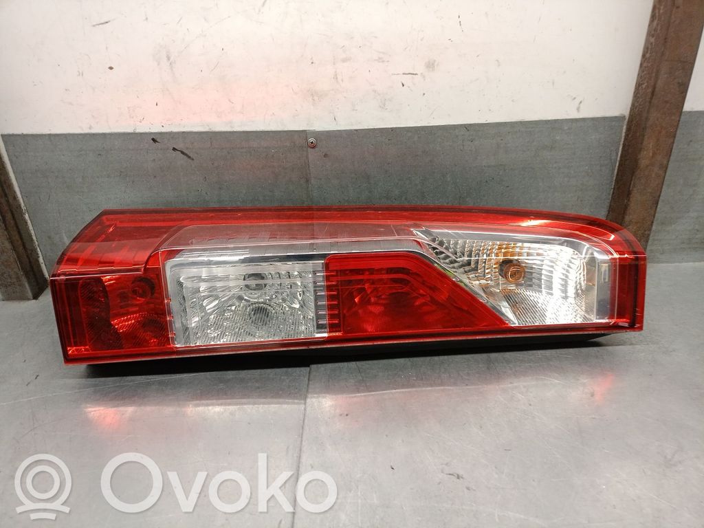 Renault Master III Lampa tylna