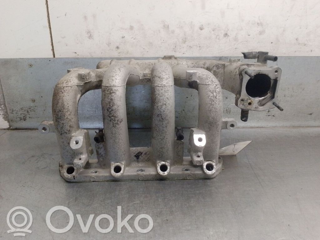 KIA Shuma Kolektor ssący 