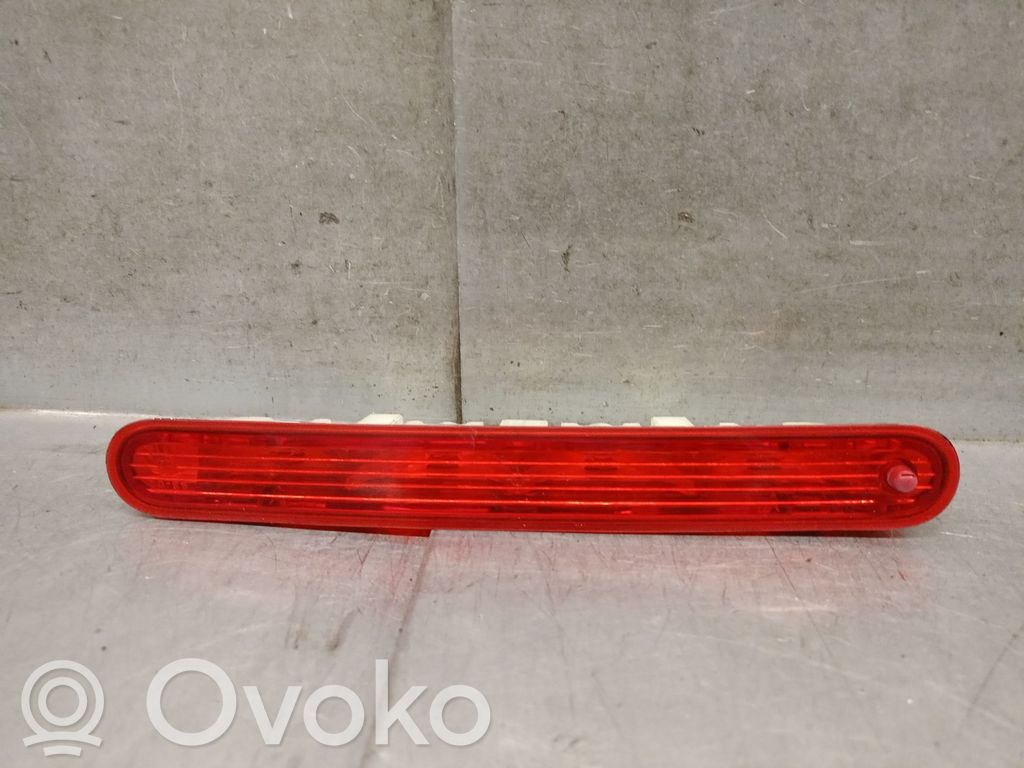 Citroen C3 Pluriel Trzecie światło stop 