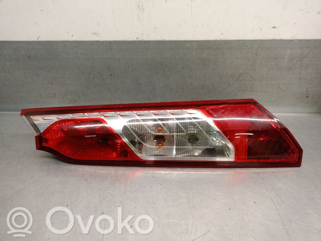 Ford Transit Luz trasera/de freno 