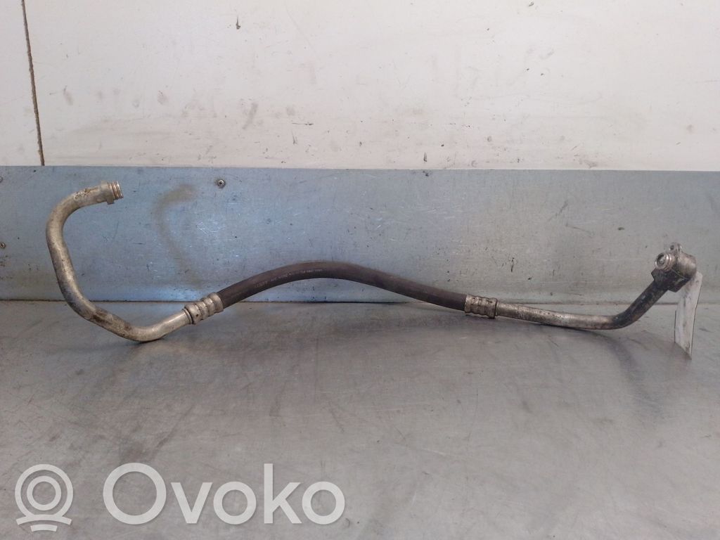 Renault Trafic II (X83) Ilmastointilaitteen putki (A/C) 