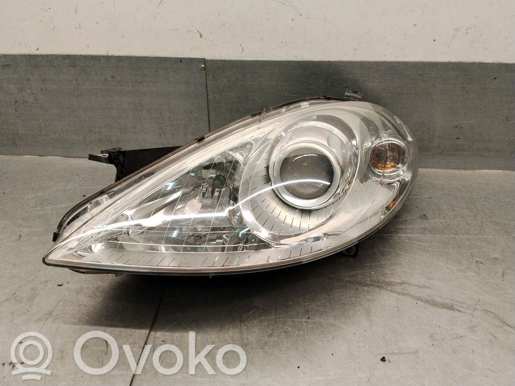 Mercedes-Benz A W169 Scheinwerfer 