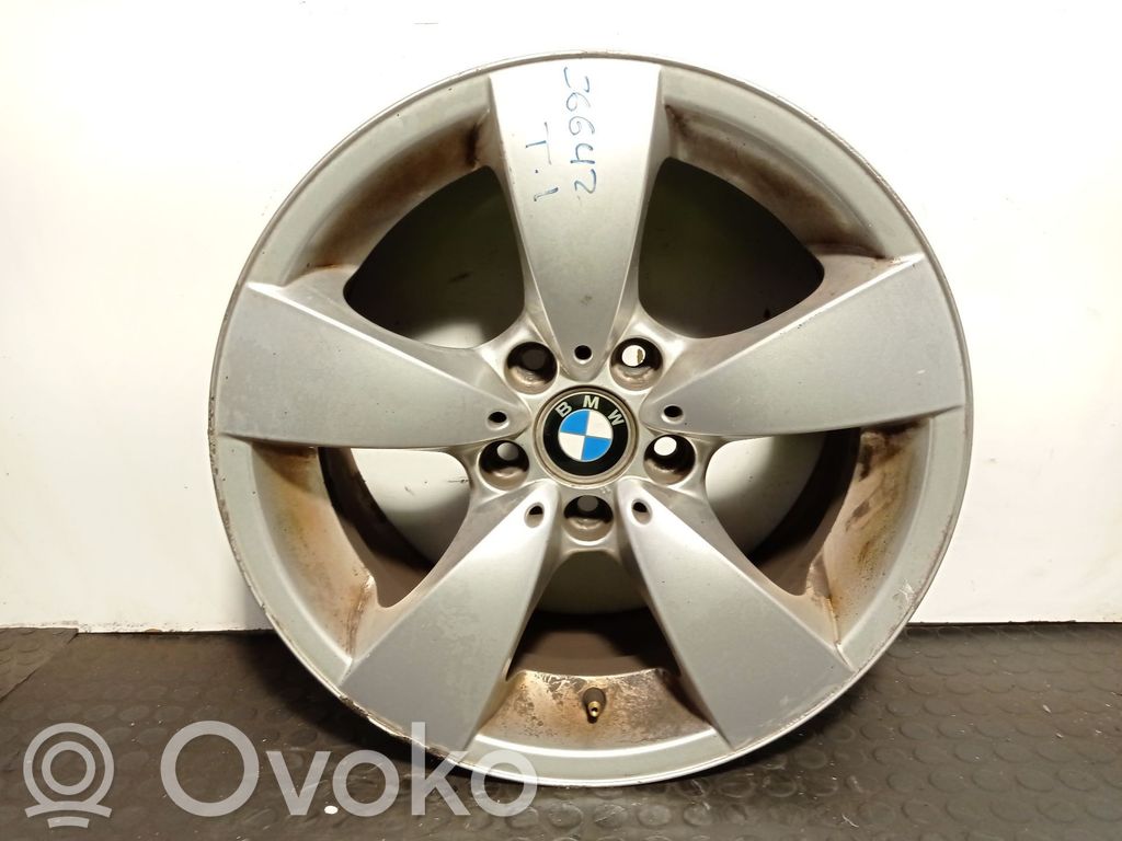 BMW 5 E60 E61 R18 lengvojo lydinio ratlankis (-iai)