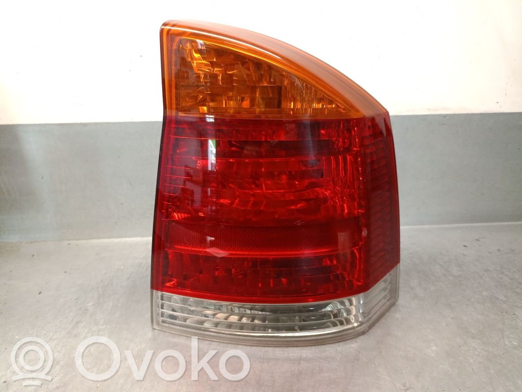 Opel Vectra C Feux arrière / postérieurs