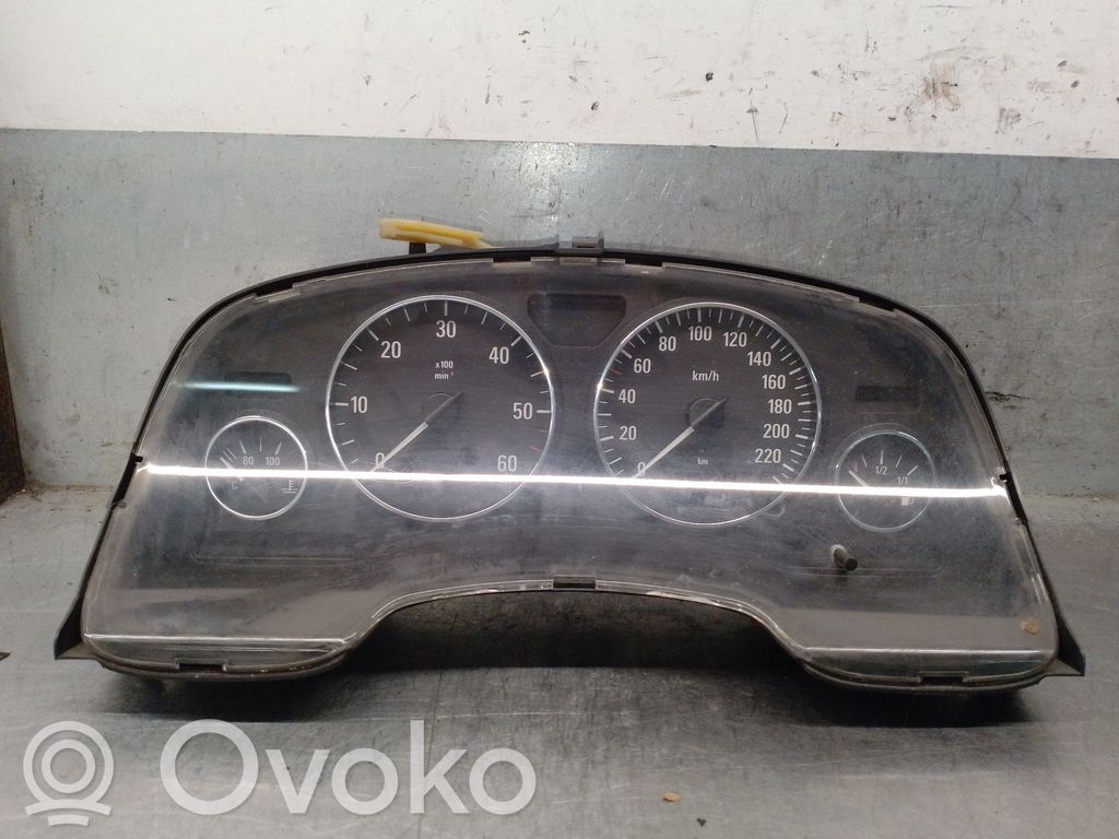 Opel Zafira A Licznik / Prędkościomierz 