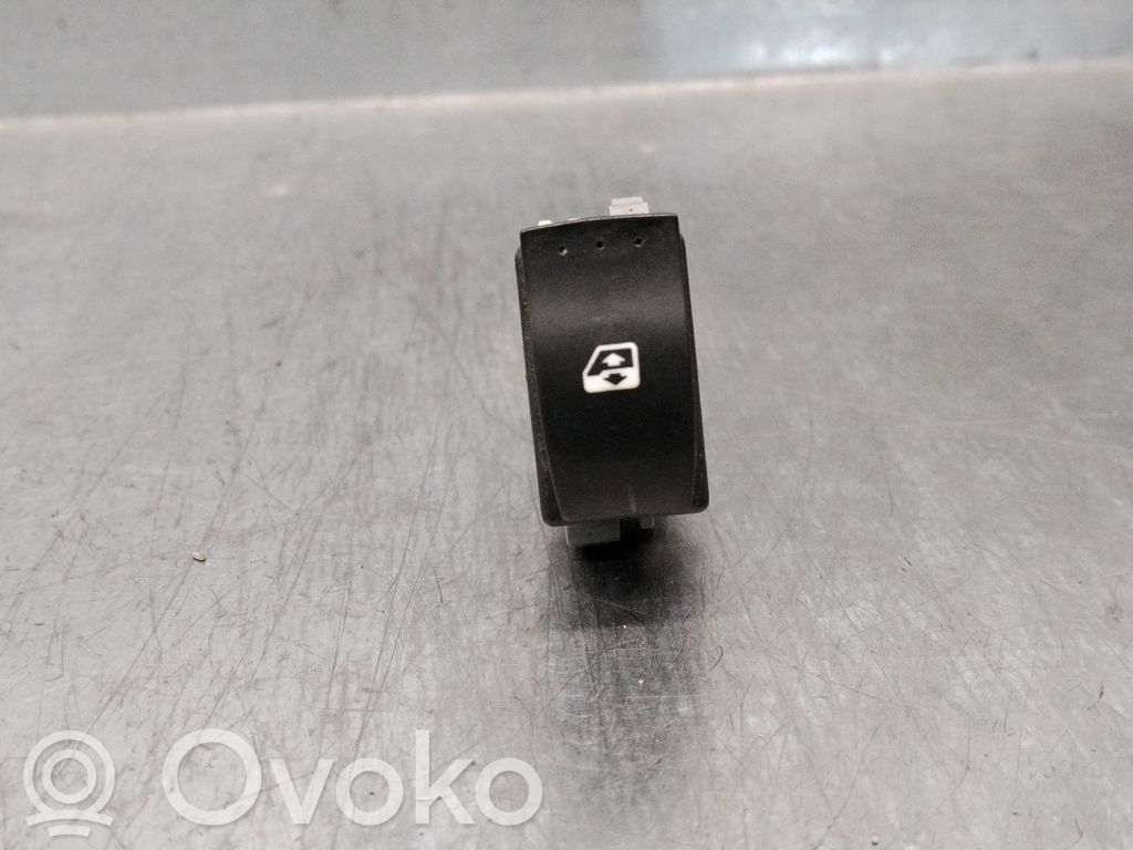 Renault Megane II Interrupteur commade lève-vitre 