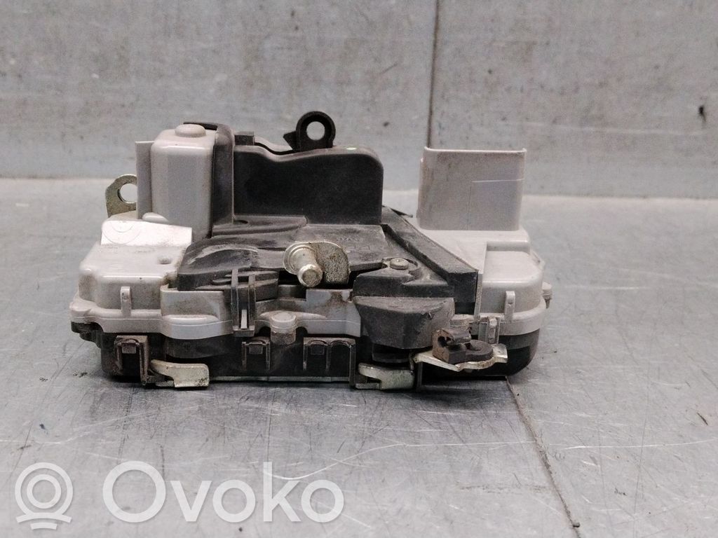 Citroen Xsara Zamek drzwi przednich
