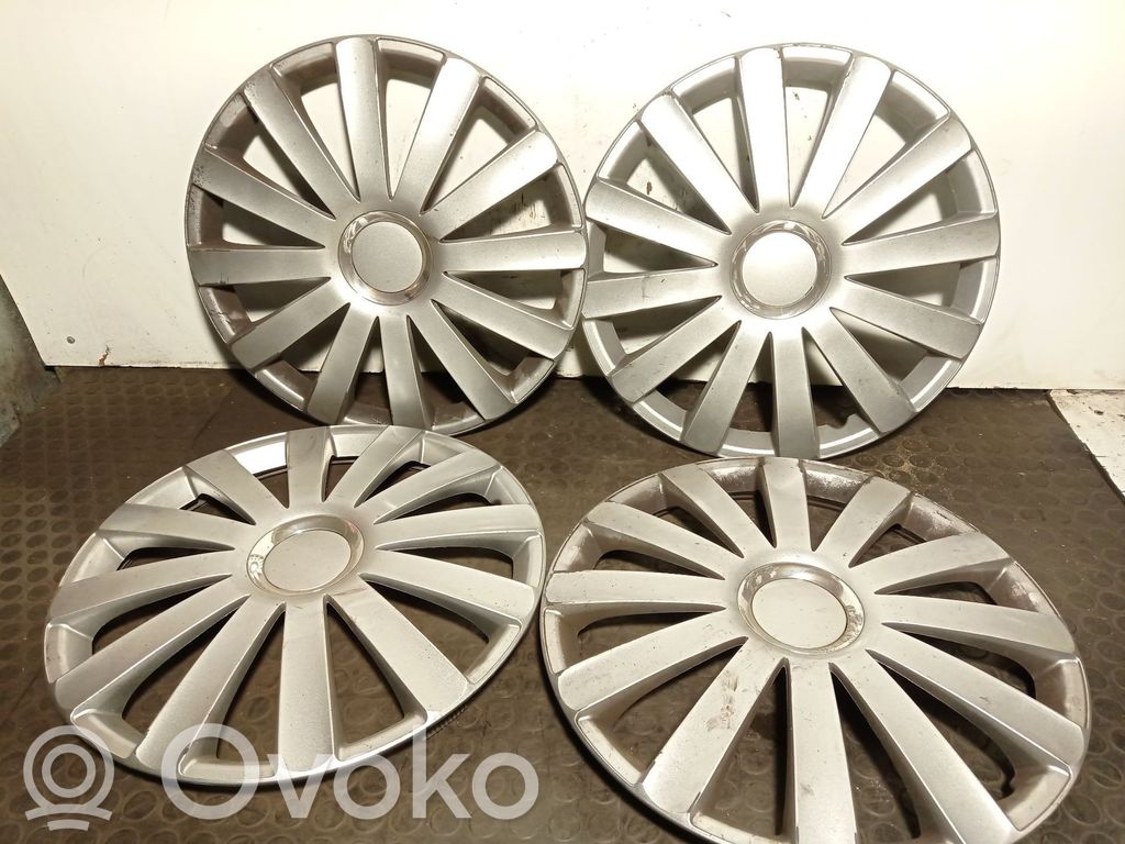 Nissan Pulsar Kołpaki nieoryginalne R16