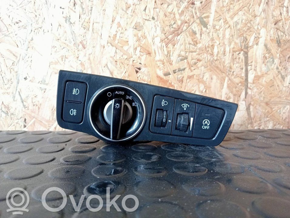 Hyundai i40 Light switch 